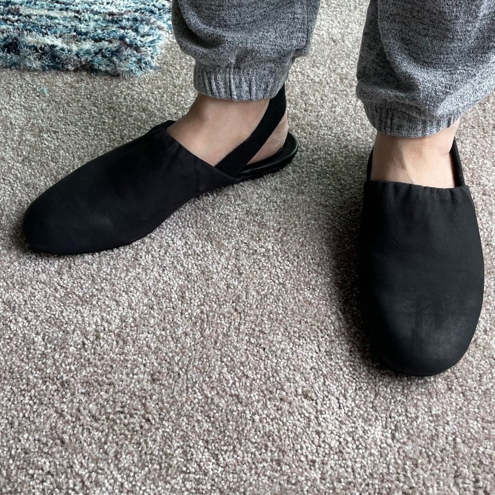 NWOB Born Black Bowe Slingback -- Smooth Nubuck Sporty Shoe